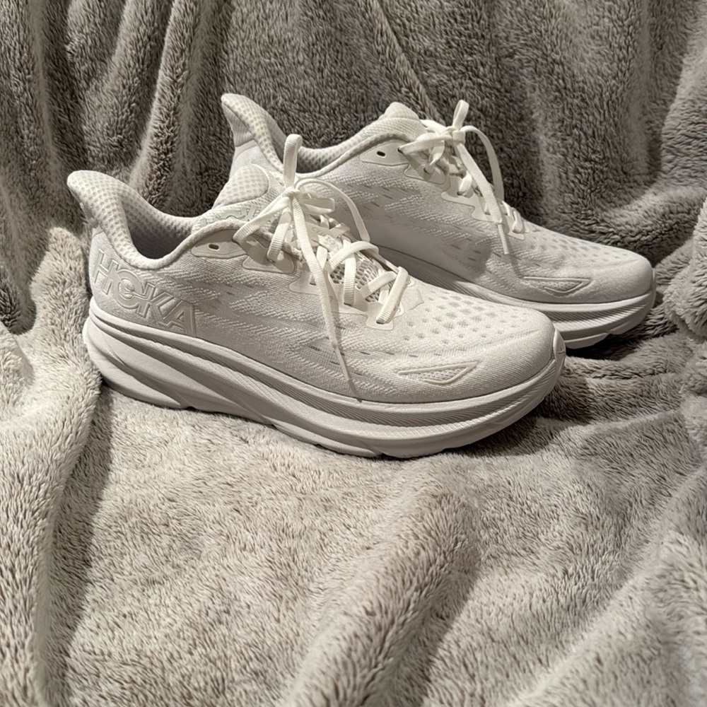 Hoka Clifton 9 Sneaker